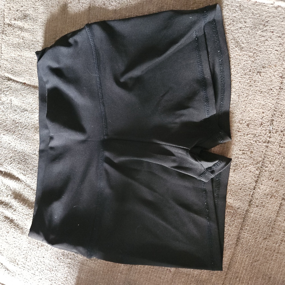 Scrunch bike shorts